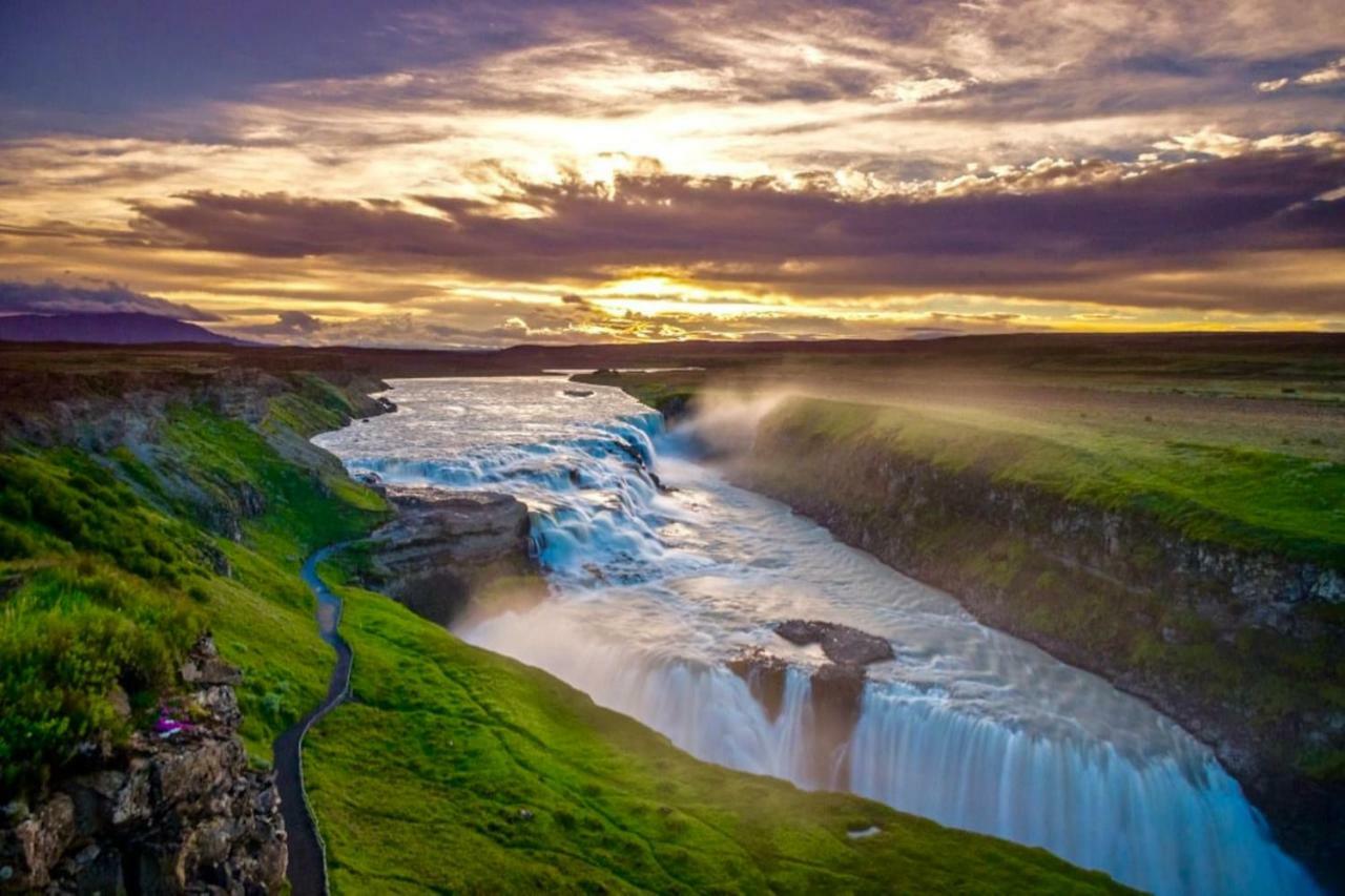 Lundur Villa Borgarnes Exteriör bild